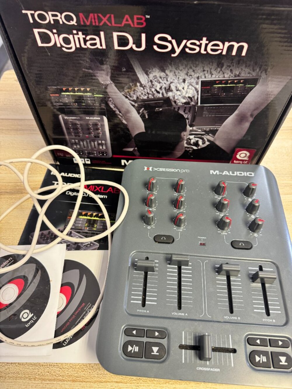 M-Audio X-Session Pro DJ MIDI controller